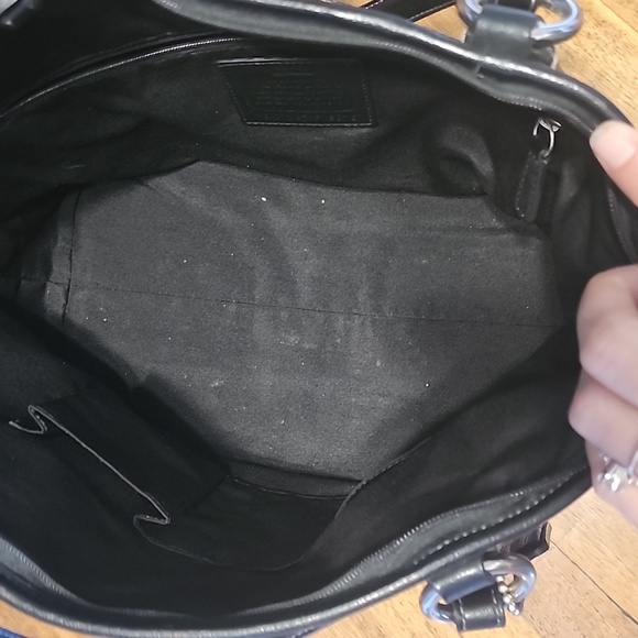 Coach Peyton Signature Crossbody/shoulder Bag - Picture 15 of 16